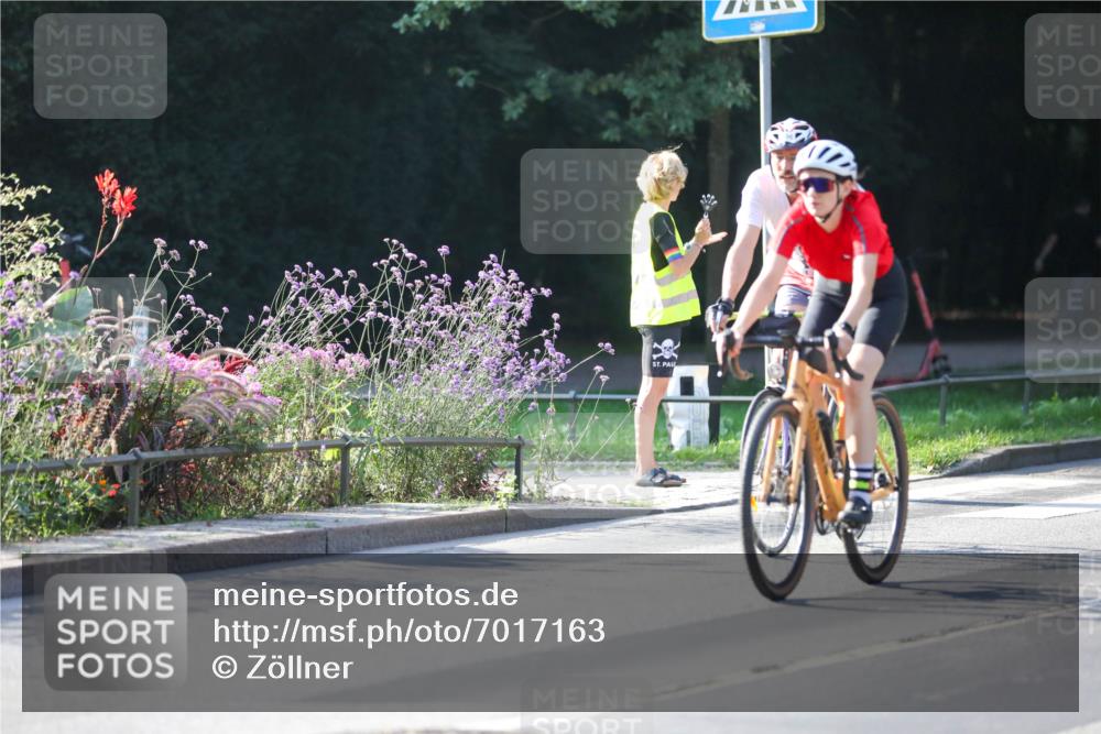 08.09.2024 - Stadtparktriathlon Zöllner http://msf.ph/oto/7017163 08.09.2024 09:54:24 Radfahren 186, 192, 195, 206, 228, 238, 244 meine-sportfotos.de