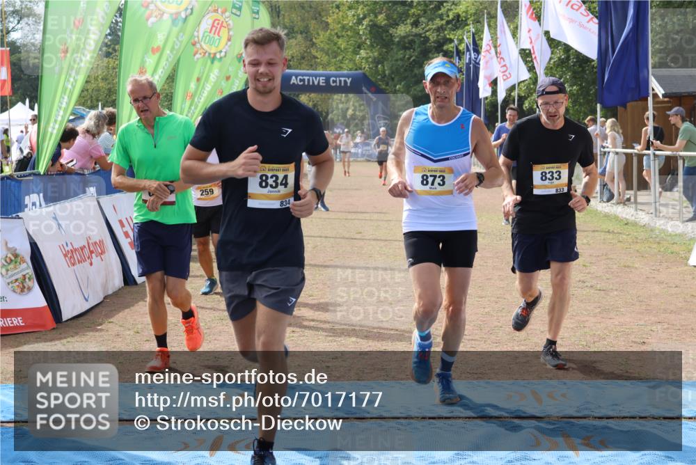 08.09.2024 - Airport Race Strokosch-Dieckow http://msf.ph/oto/7017177 08.09.2024 12:38:50 Ziel 259, 618, 680, 753, 760, 833, 834, 873, 918, 1221, 1251 meine-sportfotos.de