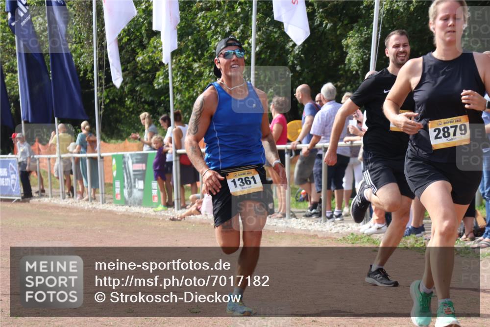 08.09.2024 - Airport Race Strokosch-Dieckow http://msf.ph/oto/7017182 08.09.2024 12:07:44 Ziel 693, 1361, 2634, 2676, 2879 meine-sportfotos.de