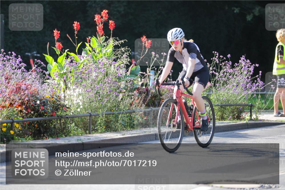 08.09.2024 - Stadtparktriathlon Zöllner http://msf.ph/oto/7017219 08.09.2024 09:54:48 Radfahren 183 meine-sportfotos.de