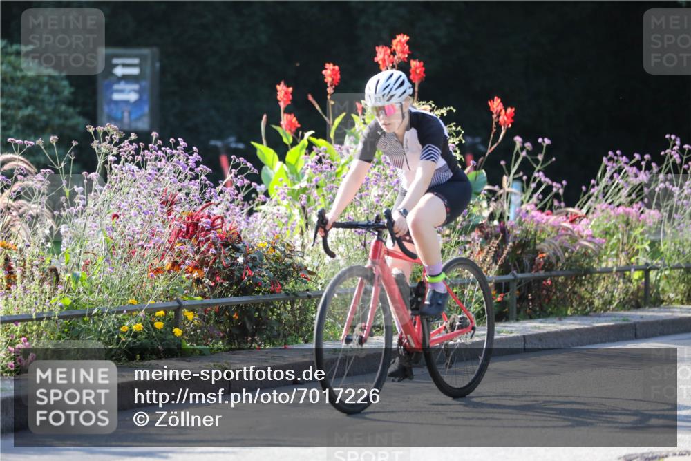 08.09.2024 - Stadtparktriathlon Zöllner http://msf.ph/oto/7017226 08.09.2024 09:54:48 Radfahren 183 meine-sportfotos.de