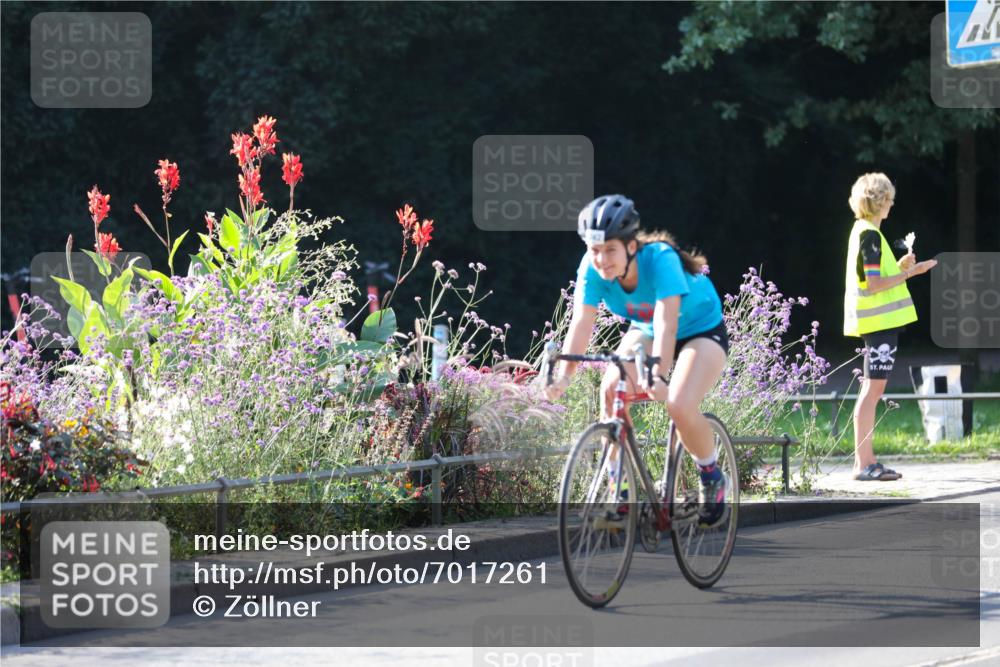 08.09.2024 - Stadtparktriathlon Zöllner http://msf.ph/oto/7017261 08.09.2024 09:55:41 Radfahren 191, 242 meine-sportfotos.de