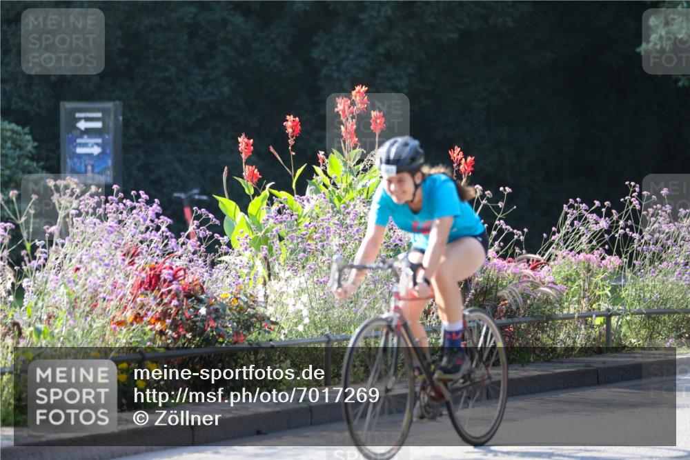 08.09.2024 - Stadtparktriathlon Zöllner http://msf.ph/oto/7017269 08.09.2024 09:55:41 Radfahren 191, 242 meine-sportfotos.de