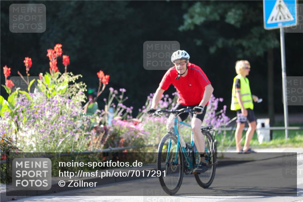 08.09.2024 - Stadtparktriathlon Zöllner http://msf.ph/oto/7017291 08.09.2024 09:55:45 Radfahren 191 meine-sportfotos.de
