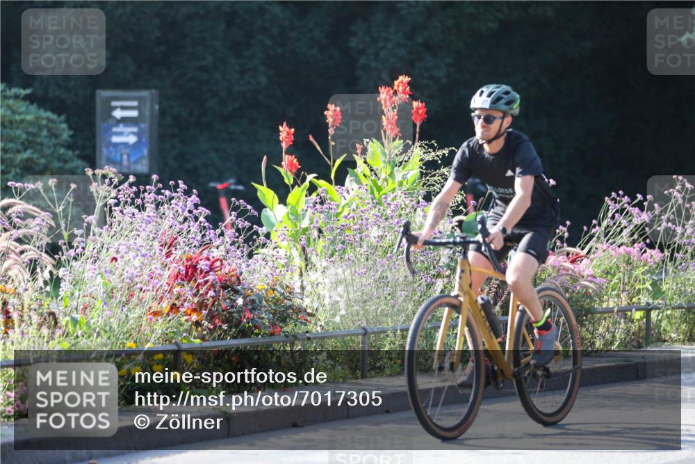 08.09.2024 - Stadtparktriathlon Zöllner http://msf.ph/oto/7017305 08.09.2024 09:56:01 Radfahren 219, 227 meine-sportfotos.de