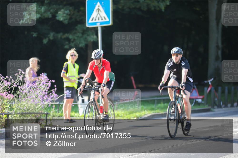 08.09.2024 - Stadtparktriathlon Zöllner http://msf.ph/oto/7017355 08.09.2024 09:56:18 Radfahren 209, 231 meine-sportfotos.de