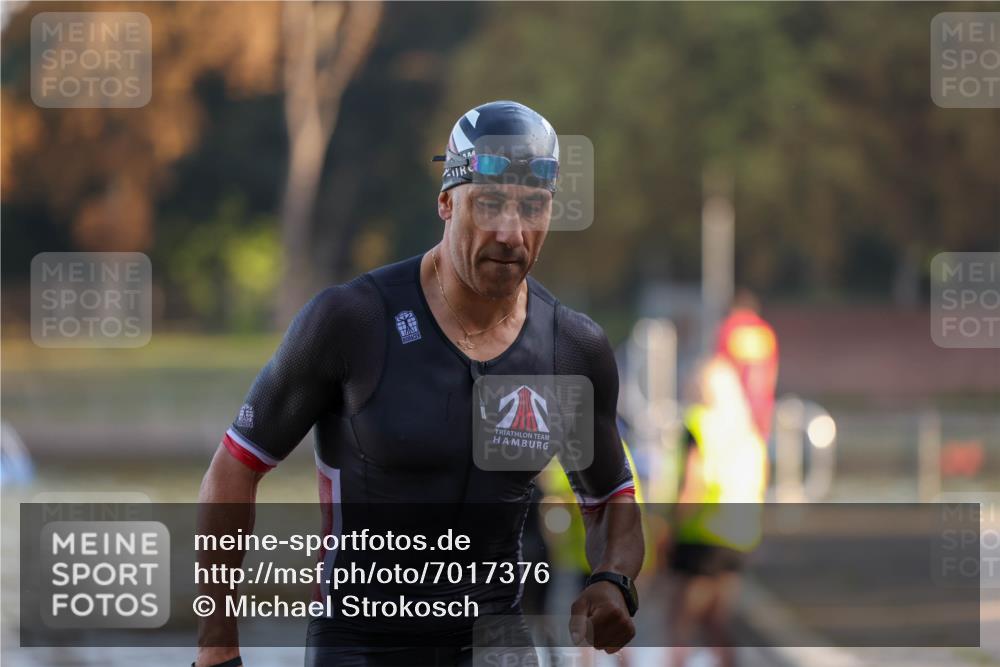 08.09.2024 - Stadtparktriathlon Michael Strokosch http://msf.ph/oto/7017376 08.09.2024 08:49:20 Schwimmen 2, 88 meine-sportfotos.de