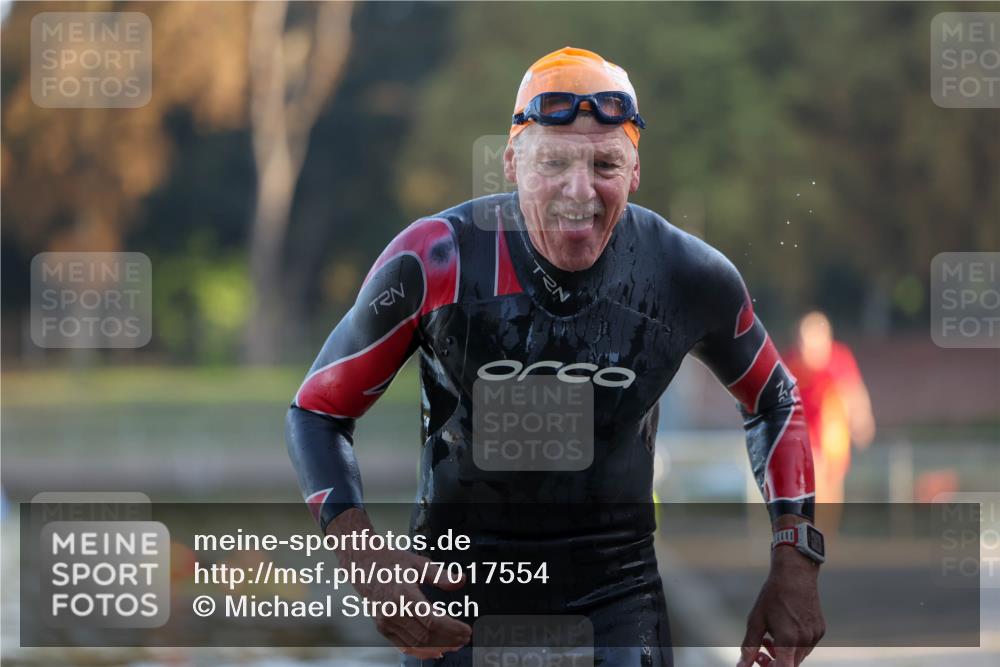 08.09.2024 - Stadtparktriathlon Michael Strokosch http://msf.ph/oto/7017554 08.09.2024 08:49:30 Schwimmen 2 meine-sportfotos.de