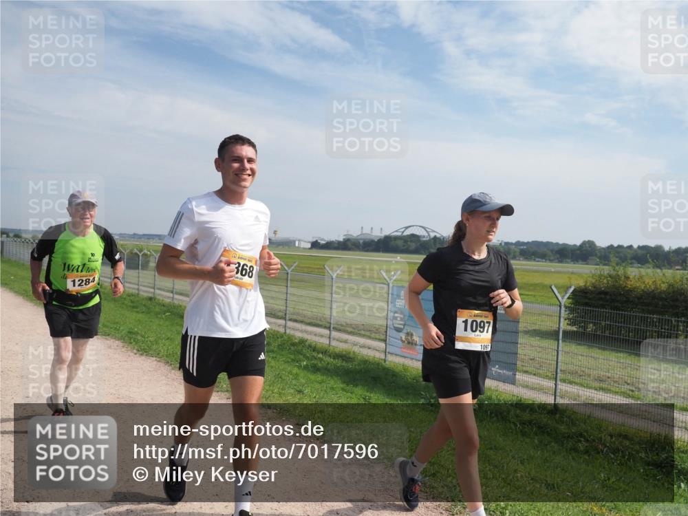 08.09.2024 - Airport Race Miley Keyser http://msf.ph/oto/7017596 08.09.2024 12:39:14 Laufen OLYMPUS, DIGITAL, CAMERA meine-sportfotos.de