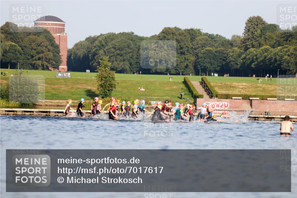 08.09.2024 - Stadtparktriathlon Michael Strokosch http://msf.ph/oto/7017617 08.09.2024 08:55:09 Schwimmen  meine-sportfotos.de