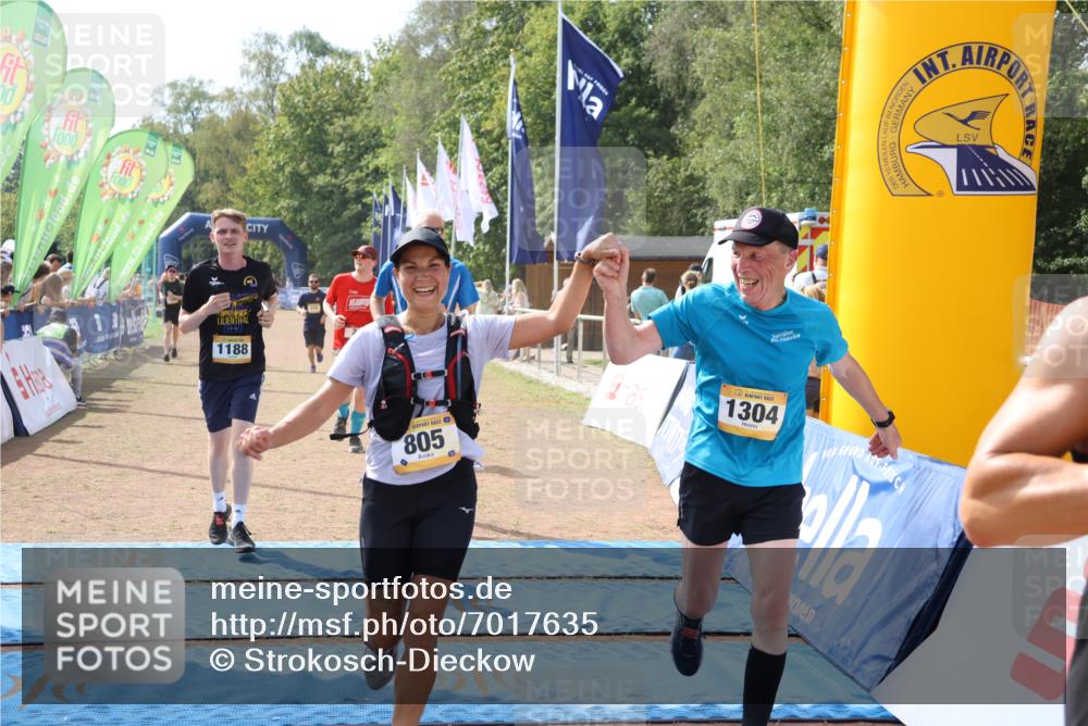 08.09.2024 - Airport Race Strokosch-Dieckow http://msf.ph/oto/7017635 08.09.2024 12:43:49 Ziel 20, 68, 366, 375, 805, 826, 847, 869, 883, 1059, 1081, 1120, 1159, 1188, 1304, 1467, 1509 meine-sportfotos.de