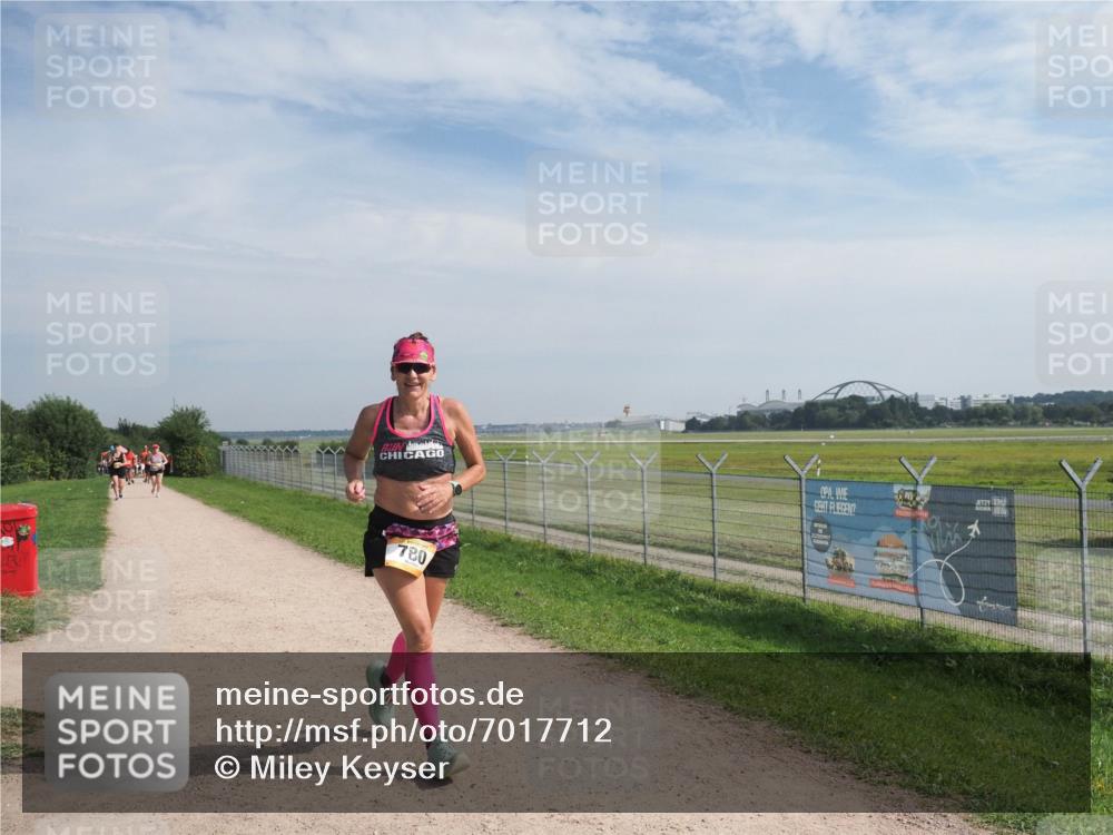 08.09.2024 - Airport Race Miley Keyser http://msf.ph/oto/7017712 08.09.2024 12:39:19 Laufen OLYMPUS, DIGITAL, CAMERA meine-sportfotos.de