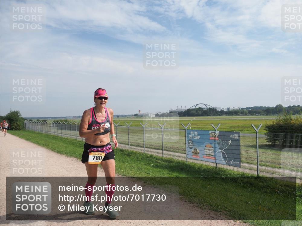 08.09.2024 - Airport Race Miley Keyser http://msf.ph/oto/7017730 08.09.2024 12:39:19 Laufen OLYMPUS, DIGITAL, CAMERA meine-sportfotos.de