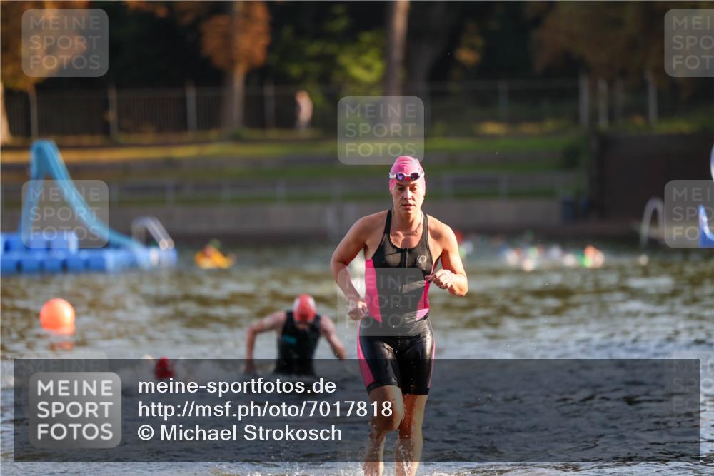 08.09.2024 - Stadtparktriathlon Michael Strokosch http://msf.ph/oto/7017818 08.09.2024 08:57:30 Schwimmen 99, 106, 126 meine-sportfotos.de