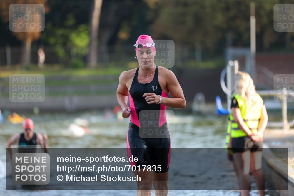 08.09.2024 - Stadtparktriathlon Michael Strokosch http://msf.ph/oto/7017835 08.09.2024 08:57:32 Schwimmen 99, 106, 126 meine-sportfotos.de