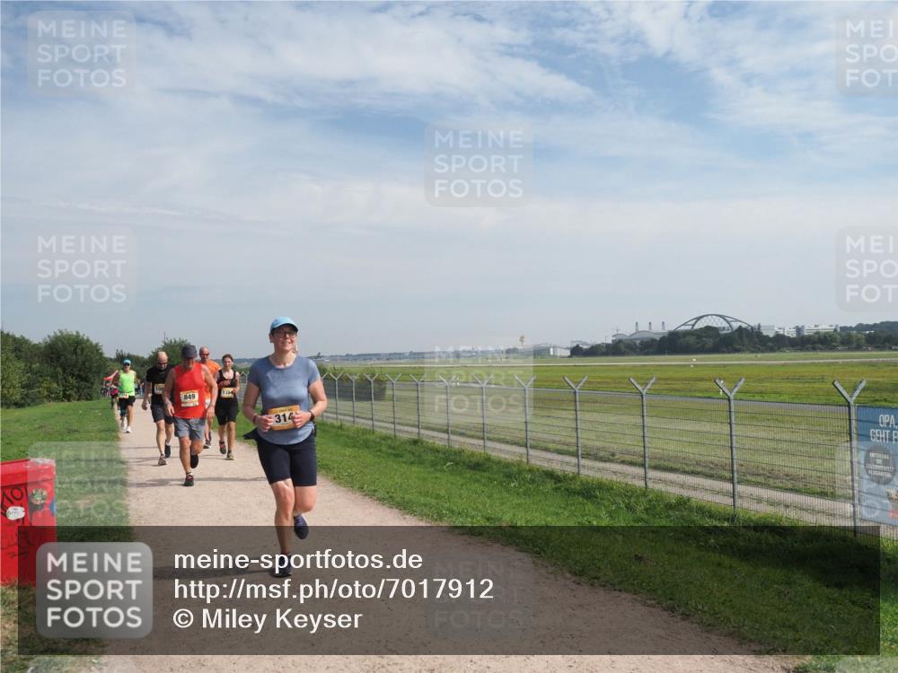 08.09.2024 - Airport Race Miley Keyser http://msf.ph/oto/7017912 08.09.2024 12:39:34 Laufen OLYMPUS, DIGITAL, CAMERA meine-sportfotos.de