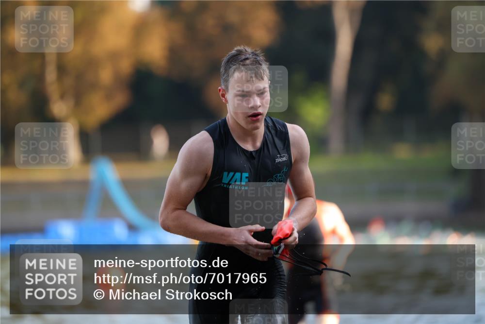 08.09.2024 - Stadtparktriathlon Michael Strokosch http://msf.ph/oto/7017965 08.09.2024 08:57:38 Schwimmen 106, 126 meine-sportfotos.de