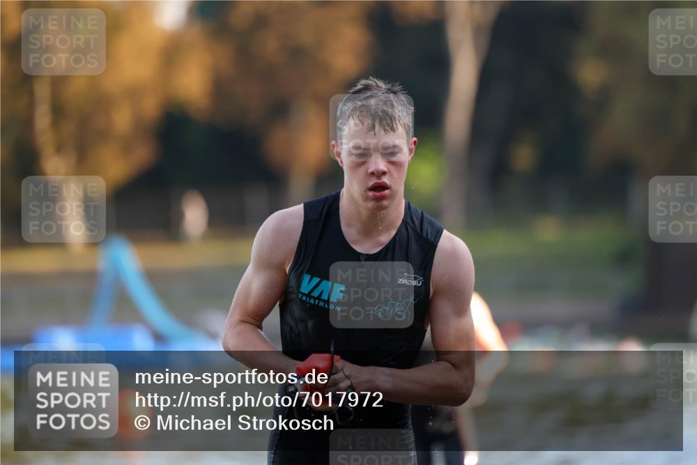 08.09.2024 - Stadtparktriathlon Michael Strokosch http://msf.ph/oto/7017972 08.09.2024 08:57:38 Schwimmen 106, 126 meine-sportfotos.de