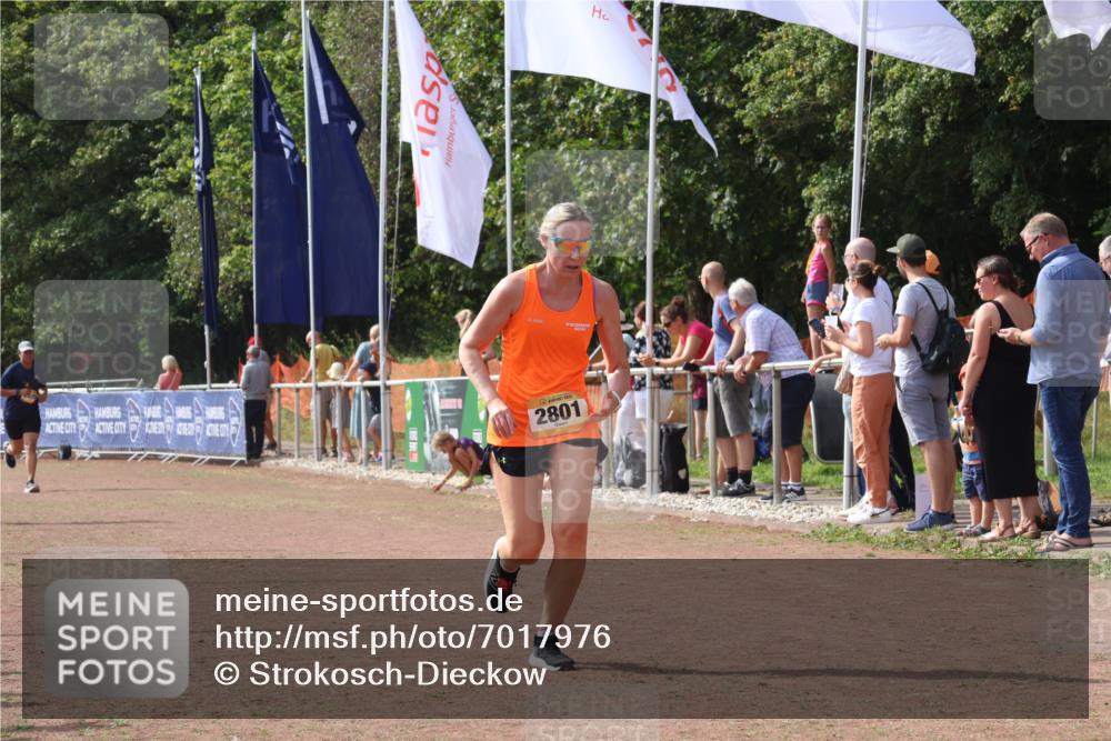 08.09.2024 - Airport Race Strokosch-Dieckow http://msf.ph/oto/7017976 08.09.2024 12:08:22 Ziel 352, 2555, 2801 meine-sportfotos.de