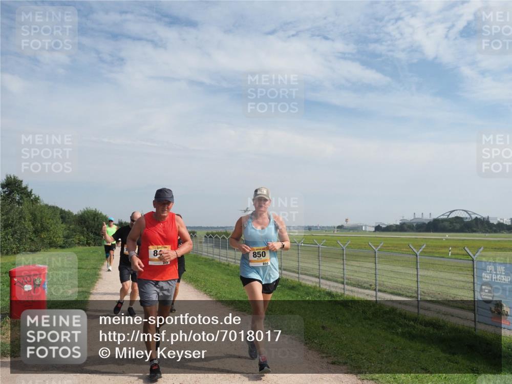 08.09.2024 - Airport Race Miley Keyser http://msf.ph/oto/7018017 08.09.2024 12:39:37 Laufen OLYMPUS, DIGITAL, CAMERA meine-sportfotos.de