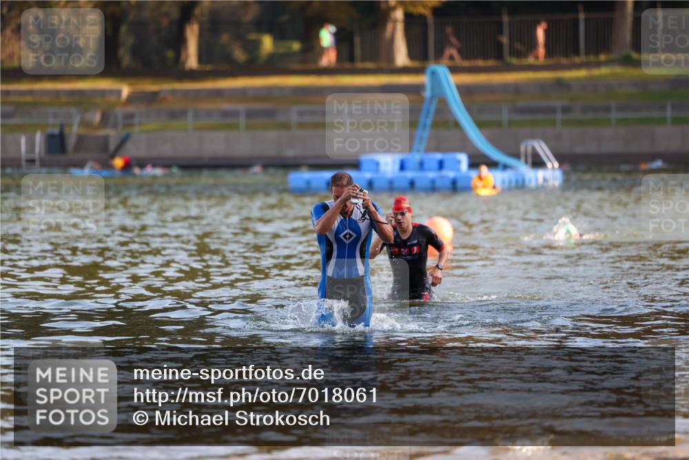 08.09.2024 - Stadtparktriathlon Michael Strokosch http://msf.ph/oto/7018061 08.09.2024 08:58:05 Schwimmen 102, 158 meine-sportfotos.de