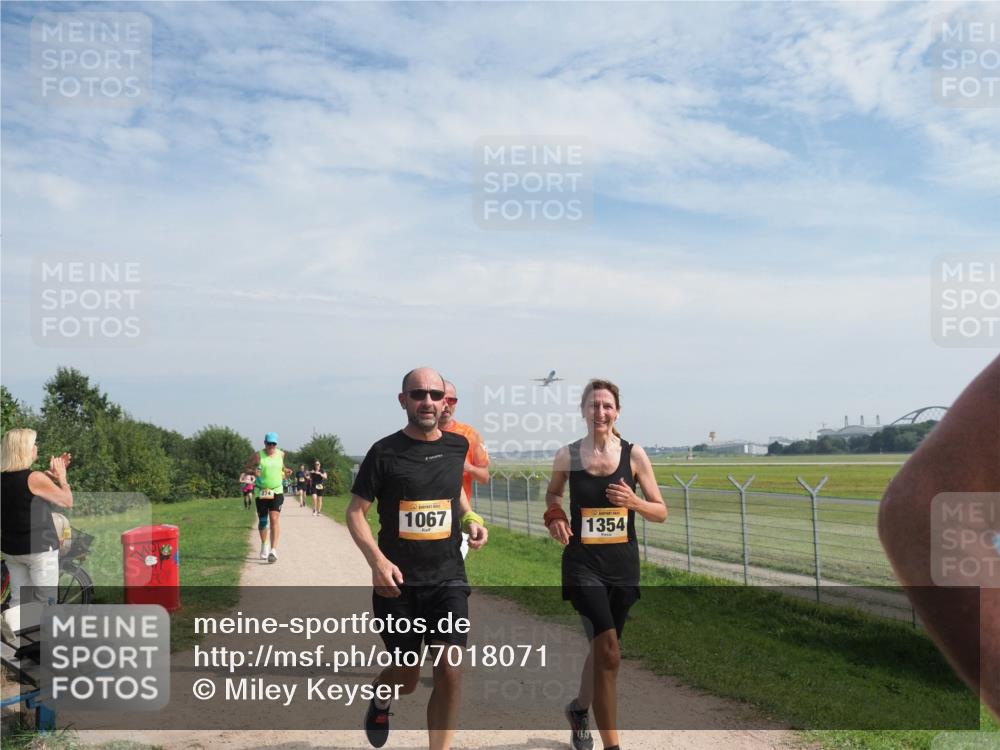 08.09.2024 - Airport Race Miley Keyser http://msf.ph/oto/7018071 08.09.2024 12:39:39 Laufen OLYMPUS, DIGITAL, CAMERA meine-sportfotos.de