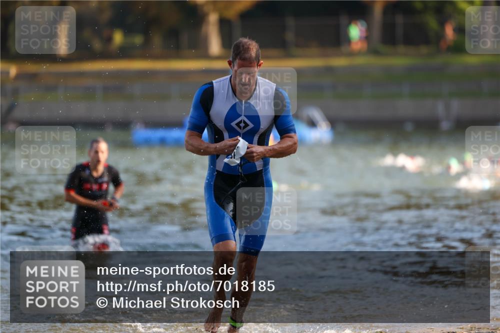 08.09.2024 - Stadtparktriathlon Michael Strokosch http://msf.ph/oto/7018185 08.09.2024 08:58:10 Schwimmen 102, 158 meine-sportfotos.de