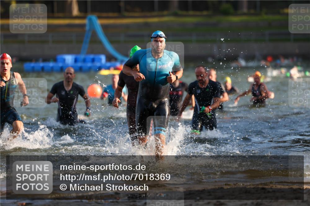 08.09.2024 - Stadtparktriathlon Michael Strokosch http://msf.ph/oto/7018369 08.09.2024 08:58:34 Schwimmen 90, 91, 92, 93, 105, 108, 112, 120, 123, 125 meine-sportfotos.de