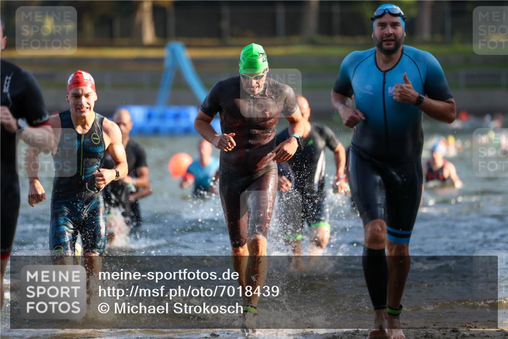 08.09.2024 - Stadtparktriathlon Michael Strokosch http://msf.ph/oto/7018439 08.09.2024 08:58:36 Schwimmen 90, 91, 92, 93, 105, 108, 112, 120, 123, 125 meine-sportfotos.de
