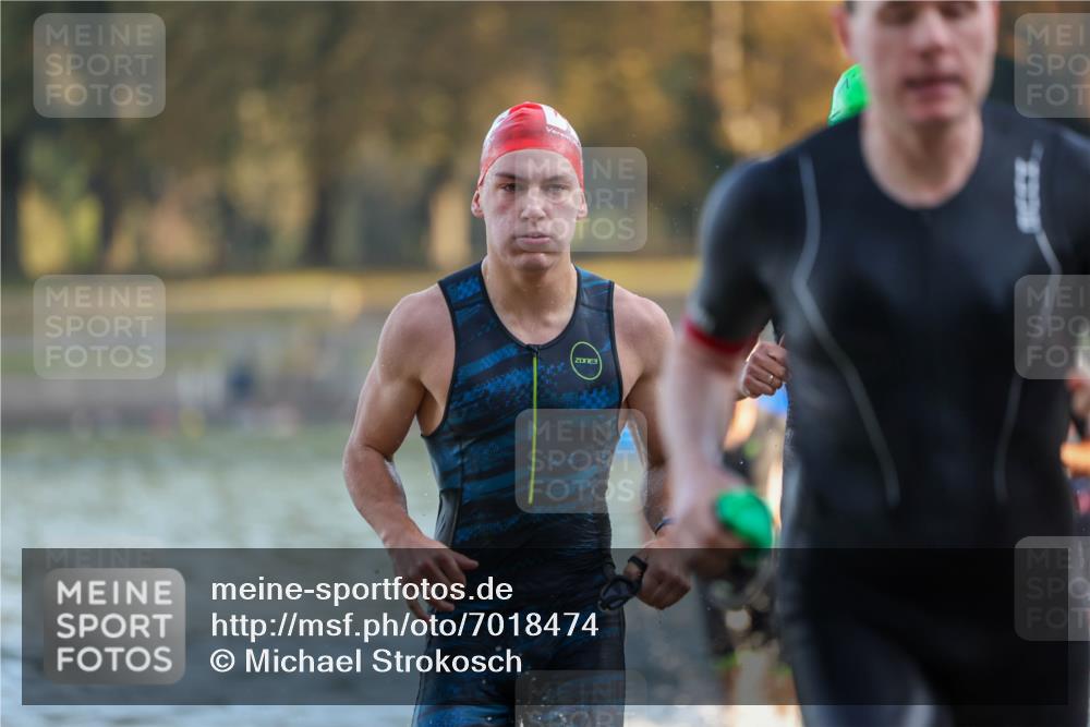 08.09.2024 - Stadtparktriathlon Michael Strokosch http://msf.ph/oto/7018474 08.09.2024 08:58:38 Schwimmen 90, 91, 92, 93, 98, 105, 108, 112, 120, 123, 125, 127 meine-sportfotos.de