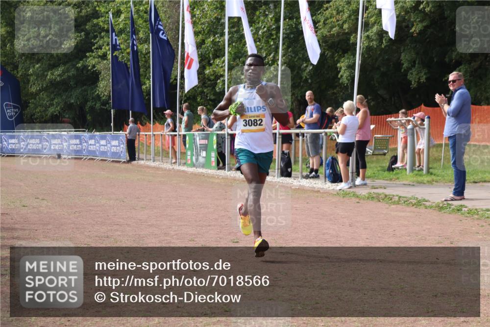 08.09.2024 - Airport Race Strokosch-Dieckow http://msf.ph/oto/7018566 08.09.2024 11:58:29 Ziel 3082 meine-sportfotos.de