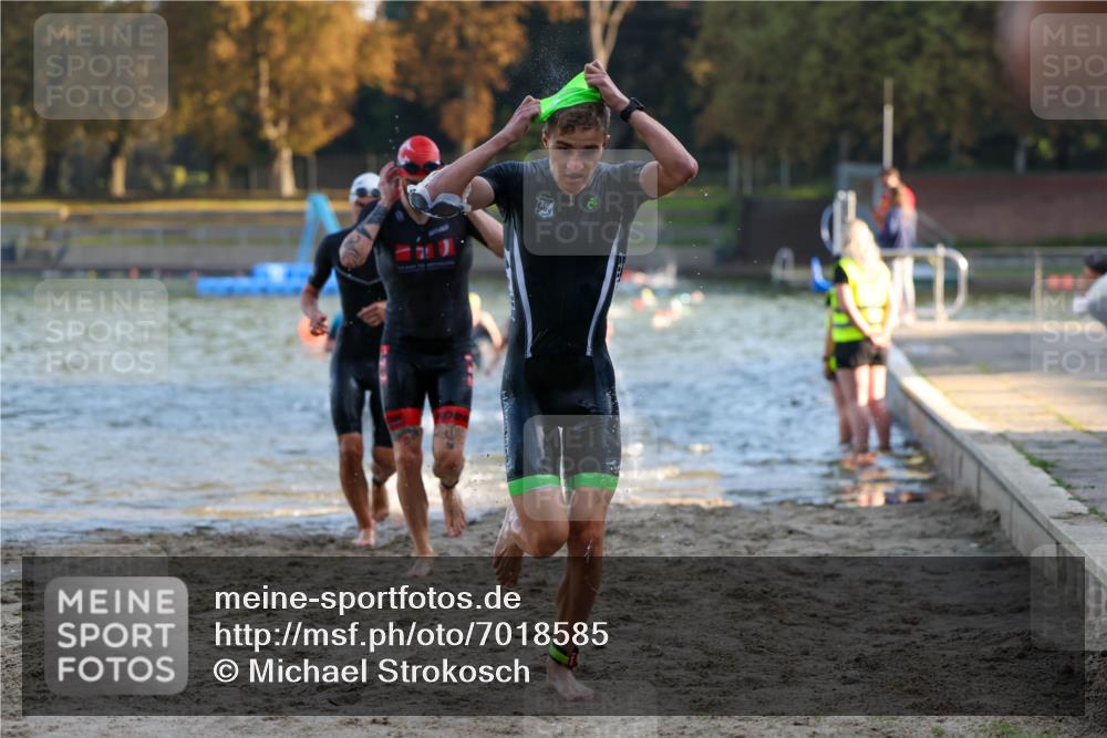08.09.2024 - Stadtparktriathlon Michael Strokosch http://msf.ph/oto/7018585 08.09.2024 08:58:45 Schwimmen 91, 92, 93, 98, 110, 112, 120, 127 meine-sportfotos.de