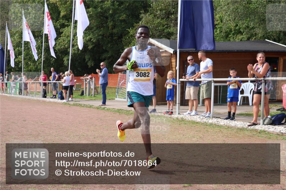 08.09.2024 - Airport Race Strokosch-Dieckow http://msf.ph/oto/7018664 08.09.2024 11:58:30 Ziel 3082 meine-sportfotos.de