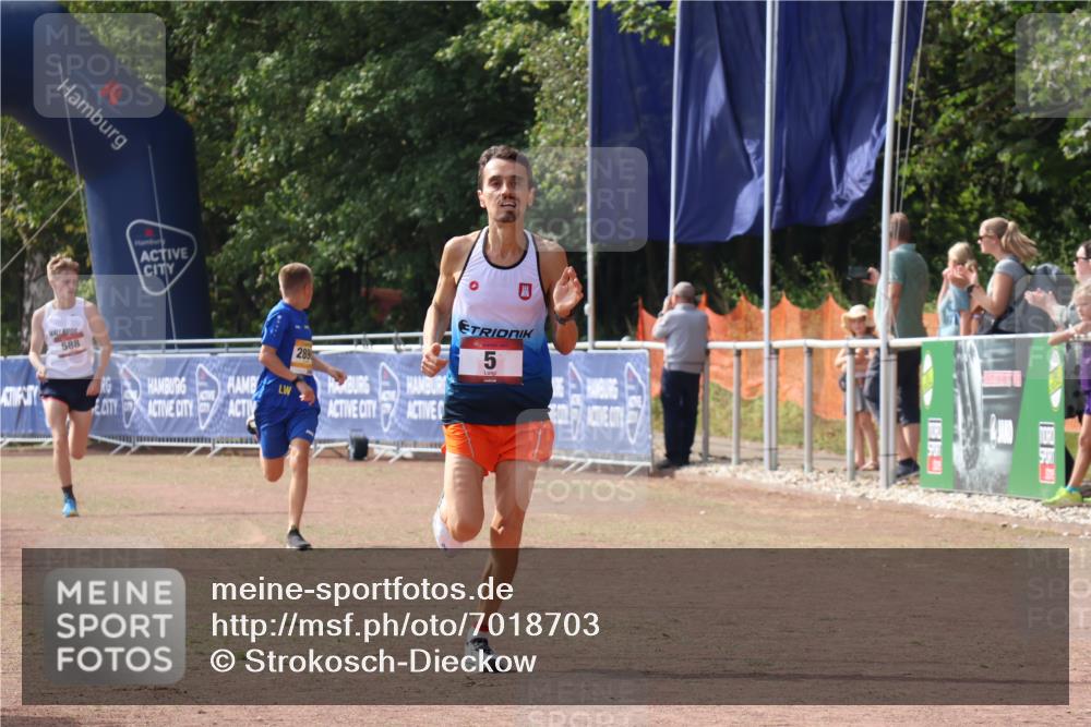 08.09.2024 - Airport Race Strokosch-Dieckow http://msf.ph/oto/7018703 08.09.2024 11:59:48 Ziel 5, 588, 2890 meine-sportfotos.de