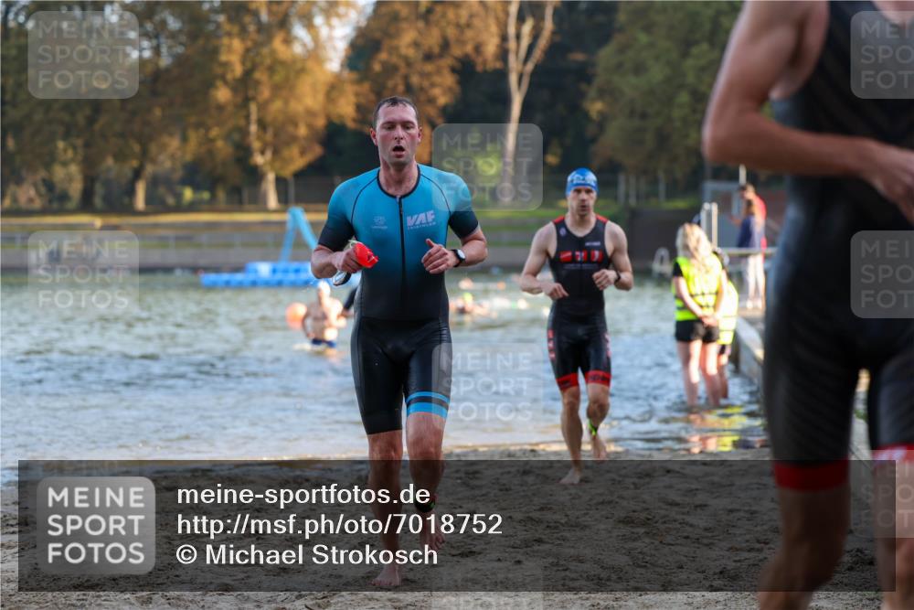 08.09.2024 - Stadtparktriathlon Michael Strokosch http://msf.ph/oto/7018752 08.09.2024 08:58:52 Schwimmen 98, 110, 115, 127 meine-sportfotos.de