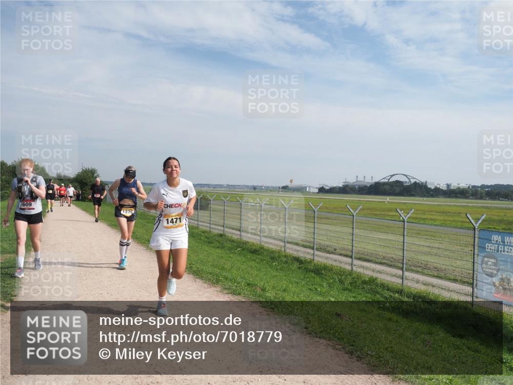 08.09.2024 - Airport Race Miley Keyser http://msf.ph/oto/7018779 08.09.2024 12:40:36 Laufen OLYMPUS, DIGITAL, CAMERA meine-sportfotos.de
