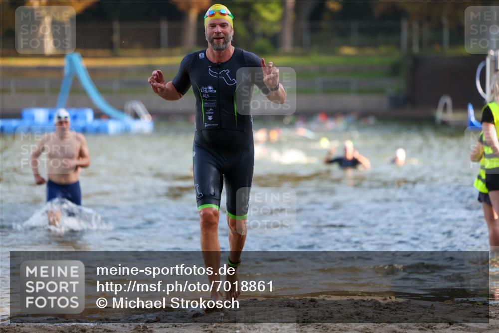 08.09.2024 - Stadtparktriathlon Michael Strokosch http://msf.ph/oto/7018861 08.09.2024 08:58:58 Schwimmen 104, 115 meine-sportfotos.de
