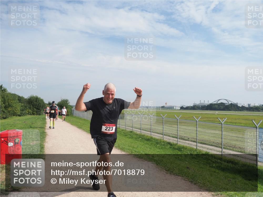 08.09.2024 - Airport Race Miley Keyser http://msf.ph/oto/7018879 08.09.2024 12:40:44 Laufen OLYMPUS, DIGITAL, CAMERA meine-sportfotos.de