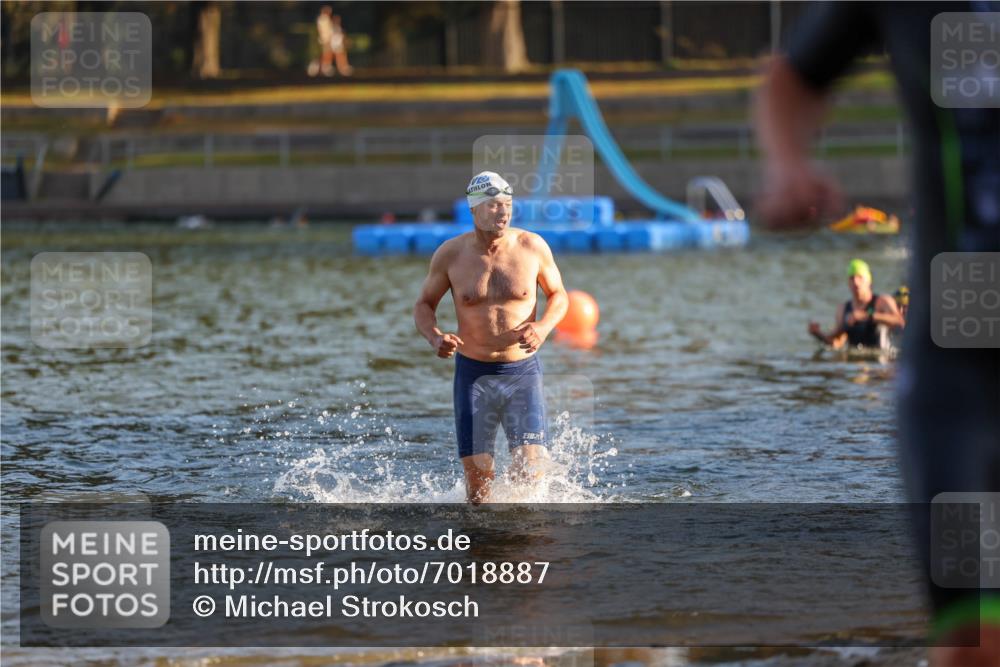 08.09.2024 - Stadtparktriathlon Michael Strokosch http://msf.ph/oto/7018887 08.09.2024 08:59:00 Schwimmen 104, 115 meine-sportfotos.de