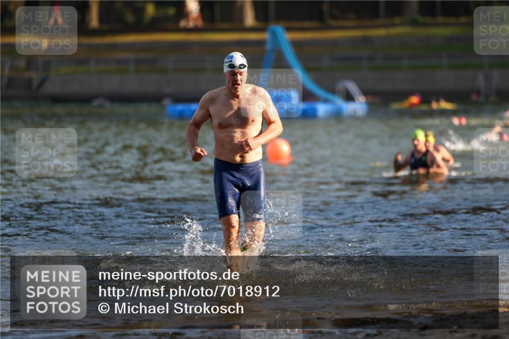 08.09.2024 - Stadtparktriathlon Michael Strokosch http://msf.ph/oto/7018912 08.09.2024 08:59:02 Schwimmen 104, 115 meine-sportfotos.de