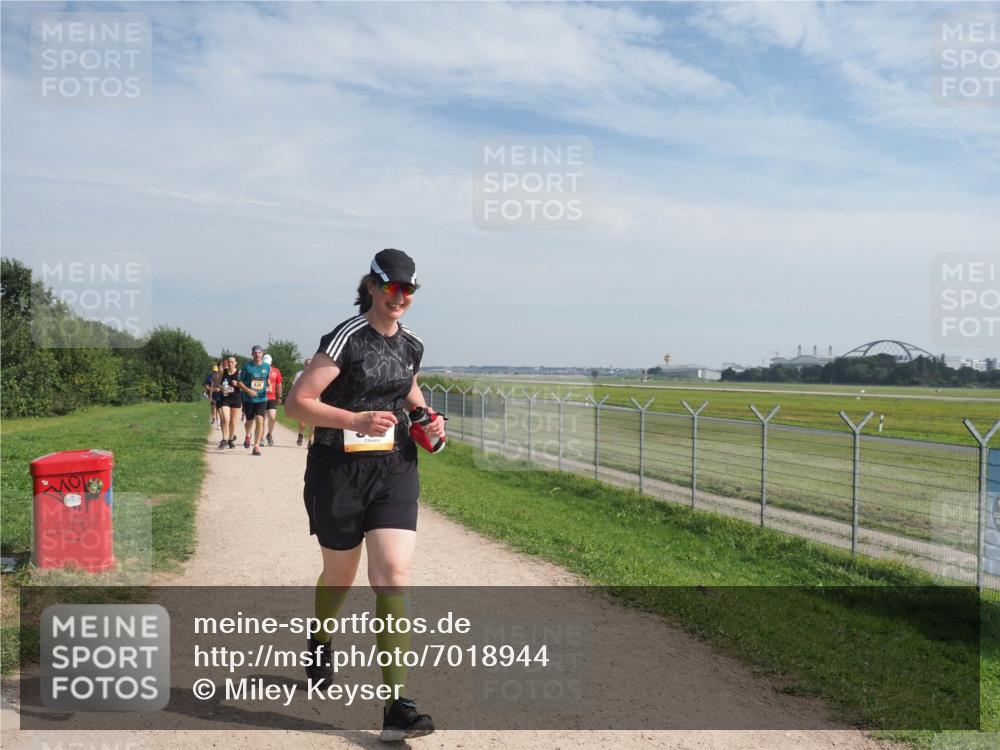 08.09.2024 - Airport Race Miley Keyser http://msf.ph/oto/7018944 08.09.2024 12:40:53 Laufen OLYMPUS, DIGITAL, CAMERA meine-sportfotos.de