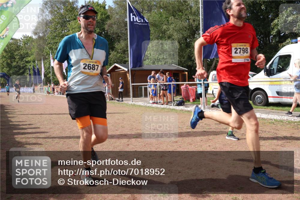 08.09.2024 - Airport Race Strokosch-Dieckow http://msf.ph/oto/7018952 08.09.2024 12:08:41 Ziel 103, 2558, 2657, 2687, 2703, 2778, 2779, 2798 meine-sportfotos.de