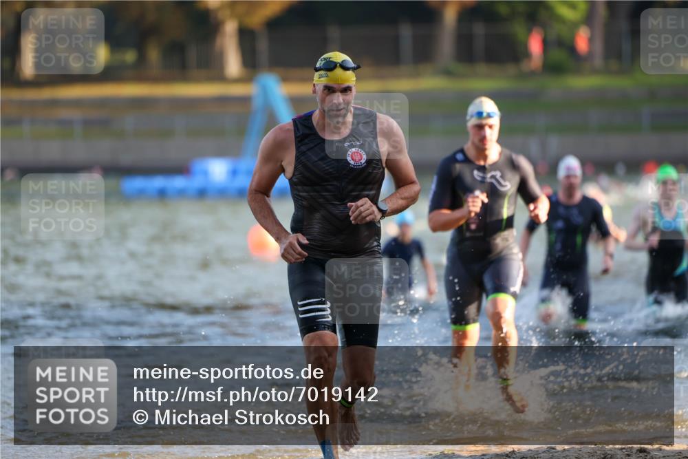 08.09.2024 - Stadtparktriathlon Michael Strokosch http://msf.ph/oto/7019142 08.09.2024 08:59:20 Schwimmen 94, 97, 109, 113, 117, 119, 128 meine-sportfotos.de