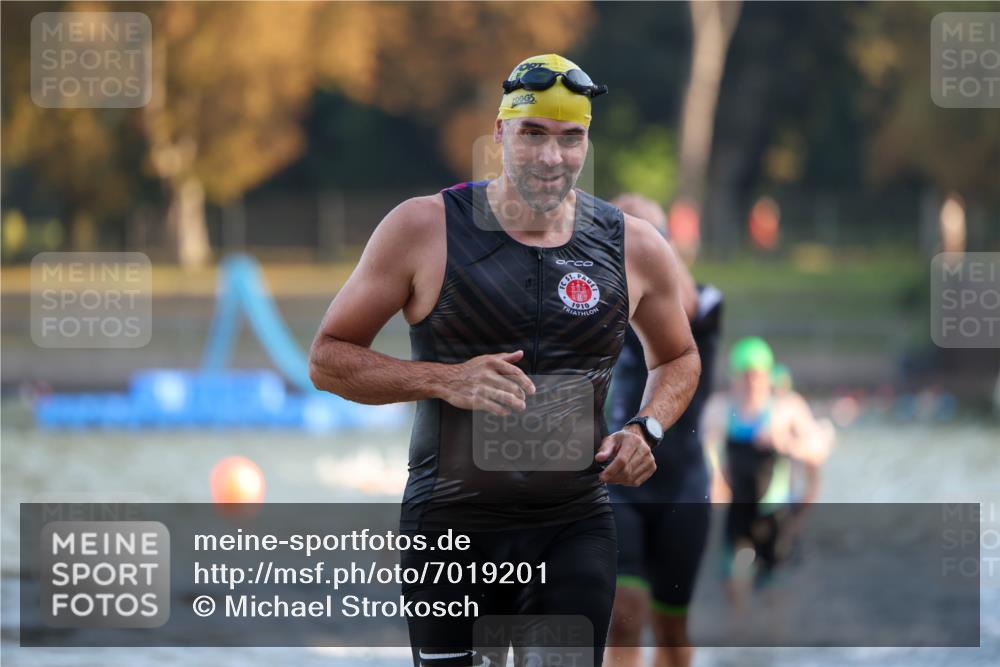08.09.2024 - Stadtparktriathlon Michael Strokosch http://msf.ph/oto/7019201 08.09.2024 08:59:22 Schwimmen 97, 109, 113, 117, 119, 128 meine-sportfotos.de