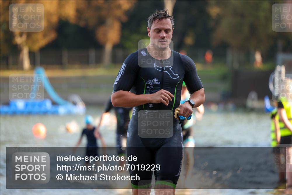 08.09.2024 - Stadtparktriathlon Michael Strokosch http://msf.ph/oto/7019229 08.09.2024 08:59:24 Schwimmen 97, 107, 109, 113, 117, 119, 128 meine-sportfotos.de