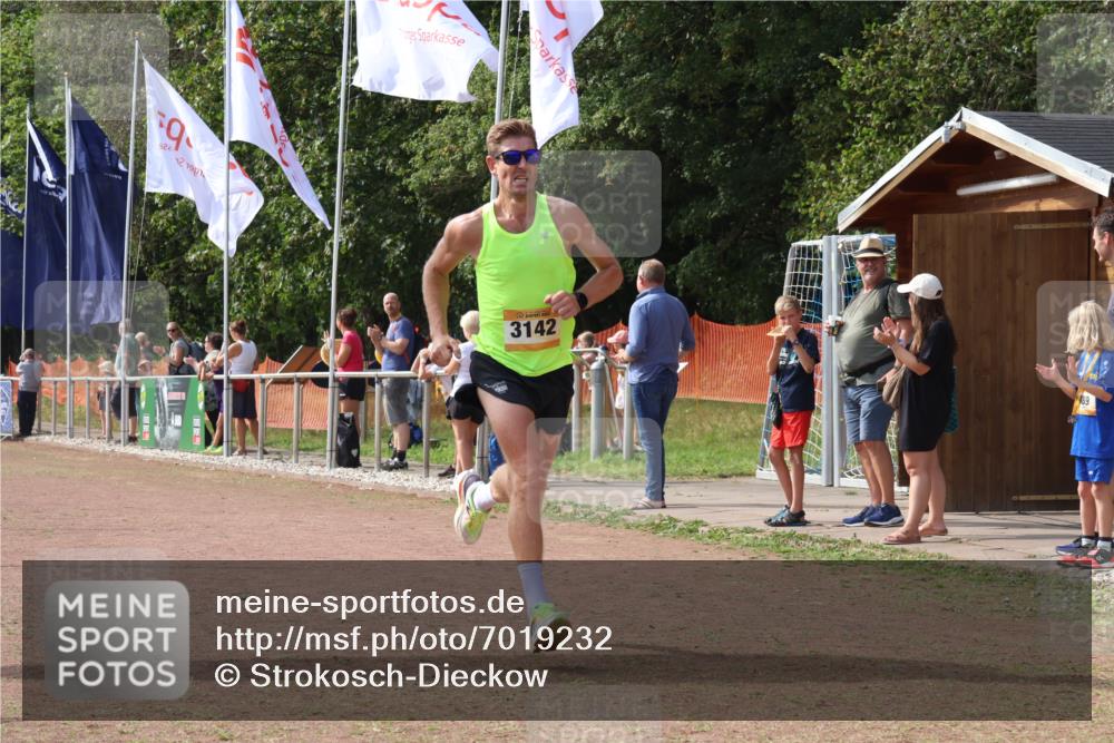 08.09.2024 - Airport Race Strokosch-Dieckow http://msf.ph/oto/7019232 08.09.2024 11:59:59 Ziel 3092, 3142 meine-sportfotos.de