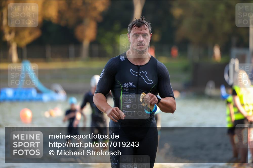 08.09.2024 - Stadtparktriathlon Michael Strokosch http://msf.ph/oto/7019243 08.09.2024 08:59:24 Schwimmen 97, 107, 109, 113, 117, 119, 128 meine-sportfotos.de
