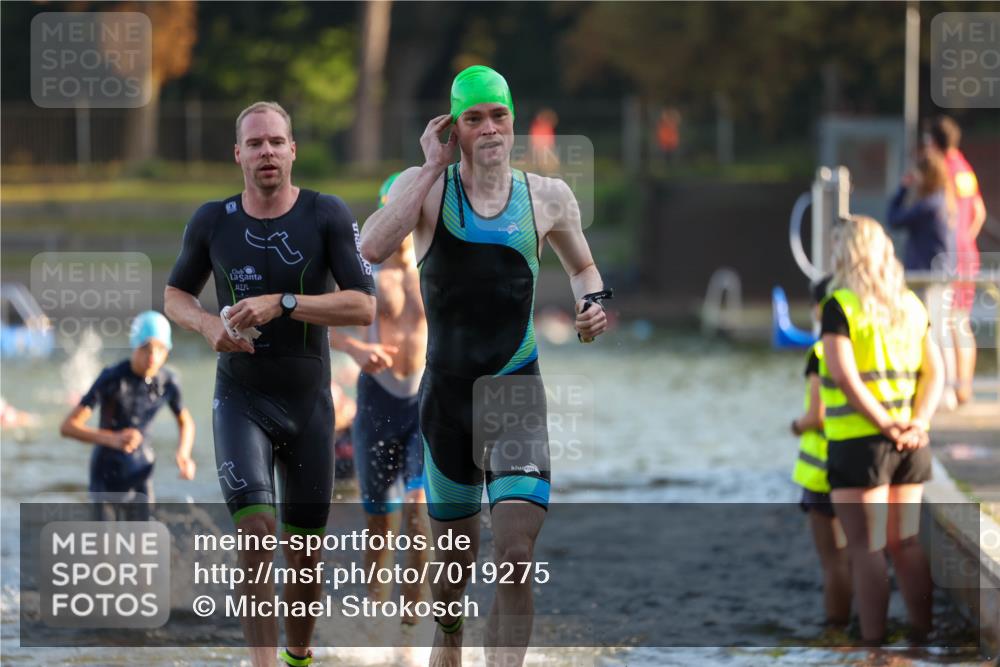 08.09.2024 - Stadtparktriathlon Michael Strokosch http://msf.ph/oto/7019275 08.09.2024 08:59:26 Schwimmen 107, 109, 113, 117, 119, 128 meine-sportfotos.de