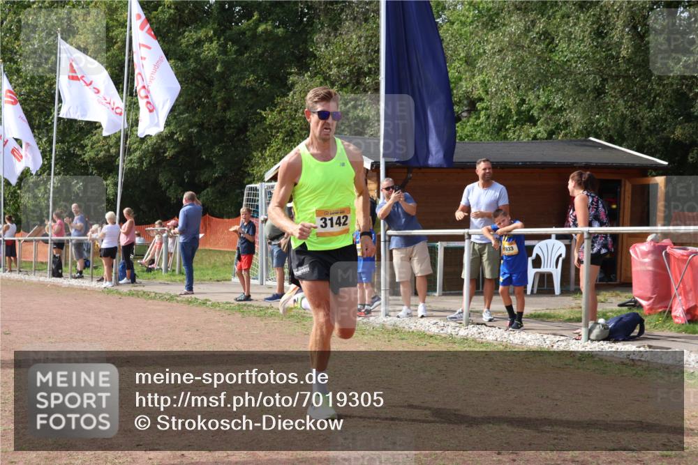 08.09.2024 - Airport Race Strokosch-Dieckow http://msf.ph/oto/7019305 08.09.2024 12:00:00 Ziel 3092, 3142 meine-sportfotos.de
