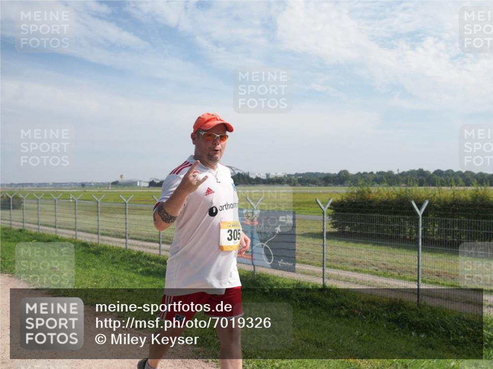 08.09.2024 - Airport Race Miley Keyser http://msf.ph/oto/7019326 08.09.2024 12:41:11 Laufen OLYMPUS, DIGITAL, CAMERA meine-sportfotos.de